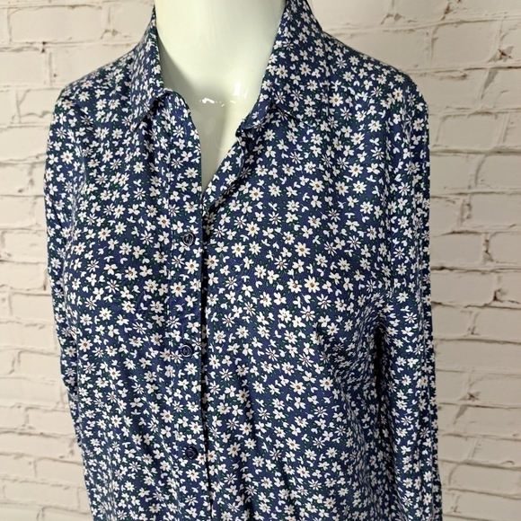 TOPSHOP Floral Button down Shirt - Picture 3 of 9